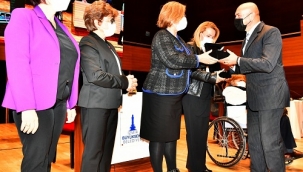 İzmir Büyükşehir Belediye Meclisi'nde yeni görev dağılımı