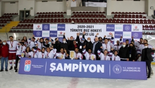 İzmir Büyükşehir Belediyesi yeniden Süper Lig’de