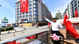 İzmir'de 23 Nisan coşkusu evlere taşındı!