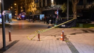 İzmir'de kısıtlama vakti kanlı bıçaklı kavga!