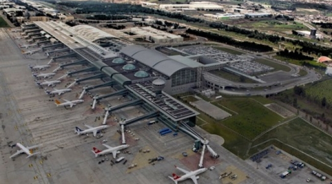 İzmir havalimanı sahasındaki otlar satışta!