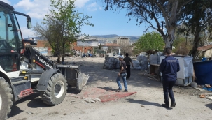 Karşıyaka'da yasa dışı hurdacılara izin yok