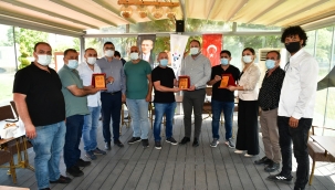 Başkan Gümrükçü personelin örnek davranışını karşılıksız bırakmadı 