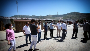 Başkan Sandal, tüm personeliyle tek tek bayramlaştı