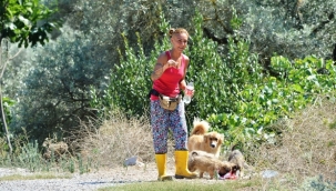 Bir dönemin rock yıldızı Özlem Tekin köy hayatına alıştı