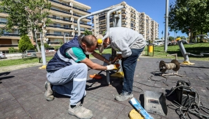 Buca halkı kapanmada evde, emekçiler sahada!