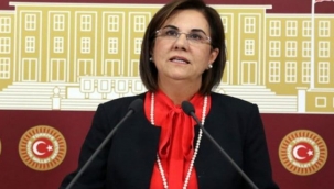  Gaye Usluer, CHP'den istifa ettiğini duyurdu