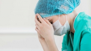 Hemşirelerin isyanı: ‘Minnettarız’ sözlerine inanmıyoruz, haklarımızı istiyoruz