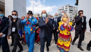 İzmir sanatçılarıyla el ele: Gösteriler dijital olarak düzenlenecek