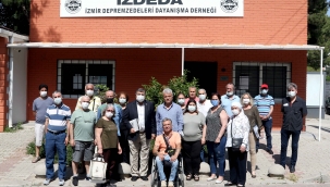 Milletvekili Sındır, “Depremzedeler devletini yanlarında görmek istiyor!”