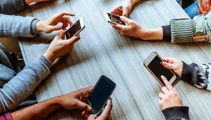 '2 yaşından 82 yaşına kadar herkes teknoloji bağımlılığı riski altında'