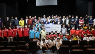 Batur'dan, amatör spor kulüplerine destek üstüne destek 