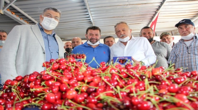 CHP'den Kemalpaşa ziyareti: 'İlk seçimde iktidarız' mesajı!