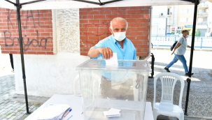 Çiğli’de sandıklar kuruldu halka talepleri soruldu 