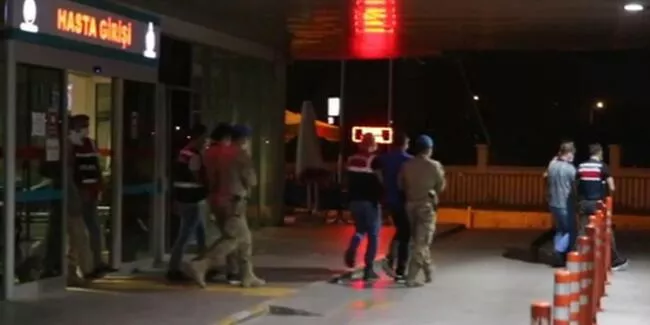 İzmir merkezli soruşturmada 17 FETÖ şüphelisi tutuklandı