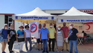 Kuşadası Uşaklılar Derneği'nden kan bağışı