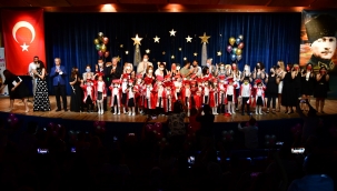 Nar Çiçekleri'nde mezuniyet coşkusu! 