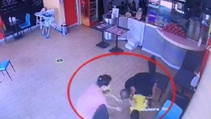 Pizza yerken boğulan çocuğu işletme sahibi hayatta tuttu! 