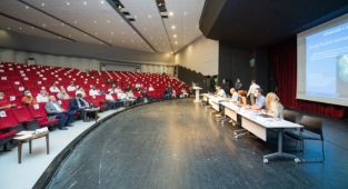 Başkan Soyer bir kez daha İZKUŞ Başkanı seçildi