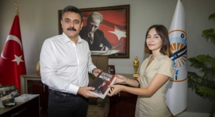 Dikili'de YKS Sevinci