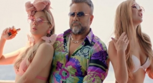 Klibi “erotik içerik” gerekçesiyle YouTube’dan kaldırılan Bülent Serttaş: Bunu yapan vatan hainidir