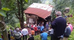 Rize’de sel ve heyelan: Ölü sayısı yediye yükseldi