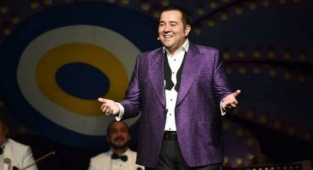 Ata Demirer ameliyat oldu