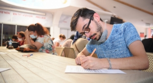 Bornova'da istihdam sorununa neşter!