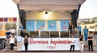 Bornova'nın etkinlik TIR'ı yola çıktı!