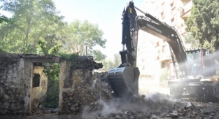 Bornova riskli yapılara geçit yok!