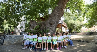 Buca’nın minikleri doğa kampında