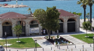 Çeşme'de yılların atıl binası yeniden hayat buluyor: Kent Müzesi olacak