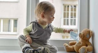 Covid-19 gelecek yıllarda çocuk hastalığı haline gelebilir