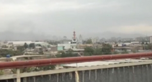 Kabil havalimanına çok sayıda roket atıldı