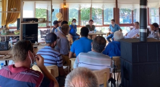 Karaburun Belediyesi'nden keçi yetiştiricilerine tam destek