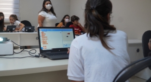 Karşıyaka Belediyesi ve İZELMAN çocuklara eğitim verdi