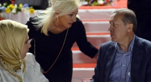 Muazzez Ersoy canlı yayında TRT’ye isyan etti: ‘Bu nasıl bir sabotedir…’