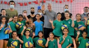 Narlıdere’nin yaz okullarına büyük ilgi!