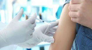 Sağlık Bakanı Koca: İki doz aşısını yaptıranların sayısı 30 milyona ulaştı