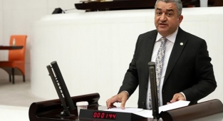 Yeni saptanan 'İzmir varyantı' Meclis gündeminde: Testler İzmir'de de yapılsın! 