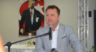 Zimmet iddiasıyla tutuklanmıştı: Tahliye edilen Aksoy'dan 'göreve iade' talebi! 