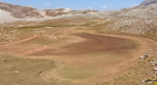 Acı tablo: İkiz Göller kuruyup tarla oldu