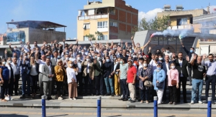 AK Parti'den o ilçede 200 kişiyle saha çalışması