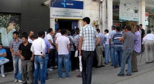 “Altı temizlik işçisi alınacak” ilanına 10 bin kişi başvurdu!