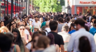 Evden çalışma etkisi: İzmir'e akın akın 'korona göçü' 