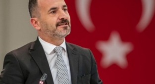 İzmir siyasetinde 9 Eylül atışması uzuyor: Yücel'e bir cevap da Hızal'dan