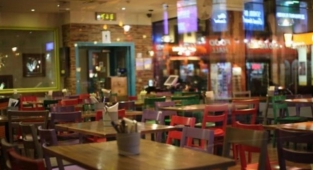 Lokanta, kafe ve kamu kurumlarında aşısızlara ayrı bölüm gündemde