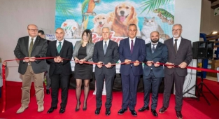 Pet İzmir daha da büyüdü
