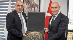 Başkan Soyer İZMİRGAZ Genel Müdürü Yetik'i ziyaret etti