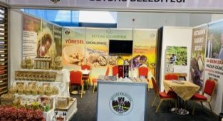 Beydağ Belediyesi tarım kalkınma zirvesi'nde